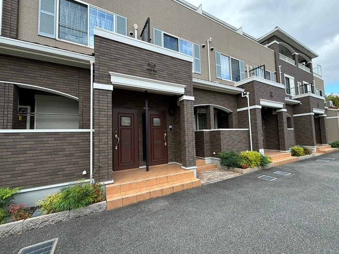 ジュビリー ハウスの物件外観写真