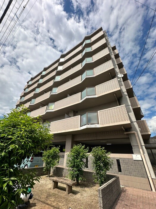 カサグランデの物件外観写真