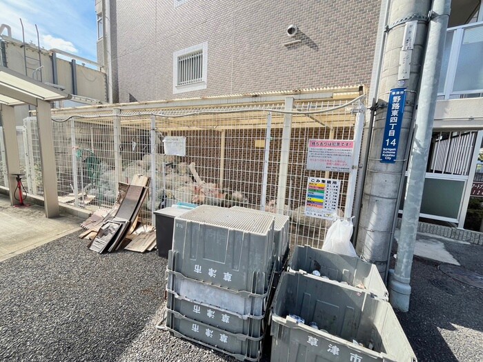 ア－トプラザ１２４の物件外観写真