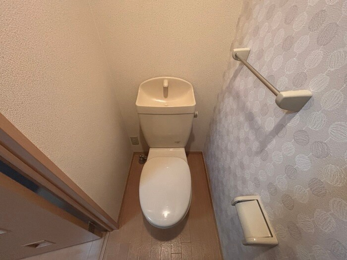 ルミエ－ルメゾンの物件内観写真