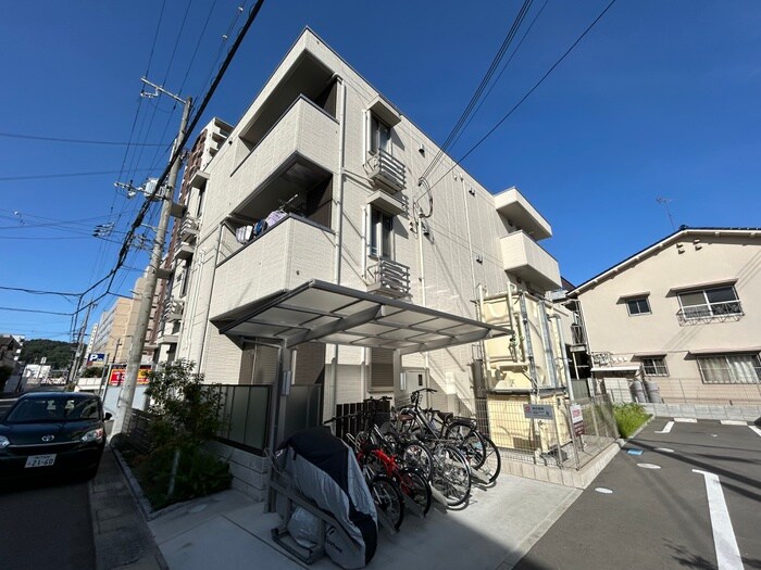 RハイツⅢの物件外観写真