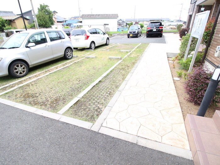 ジョリ－パ－トナ－の物件外観写真