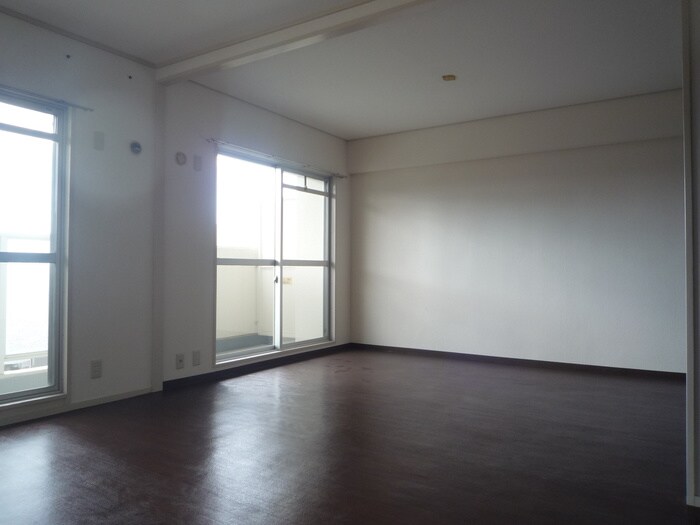 南五月ケ丘ハイツの物件内観写真