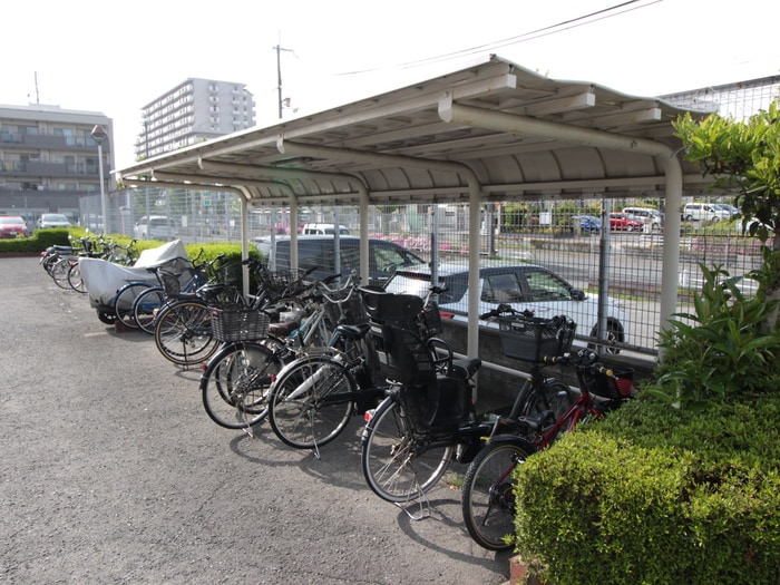 南五月ケ丘ハイツの物件外観写真