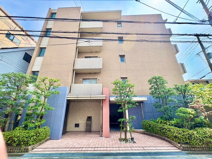 パレ　ビバスの物件外観写真