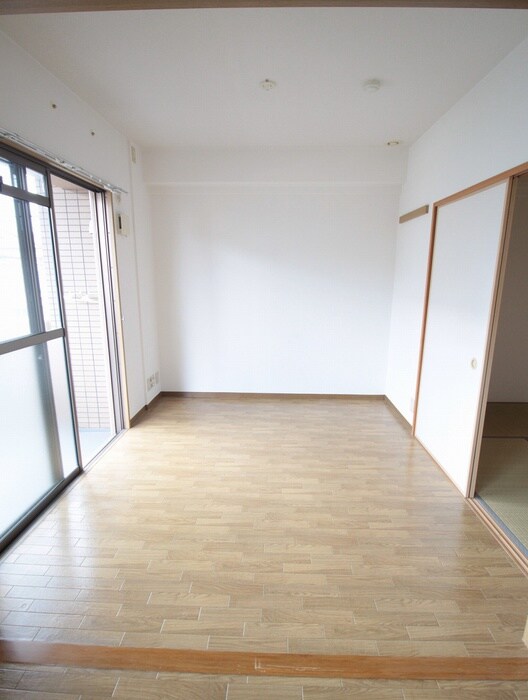 パレ　ビバスの物件内観写真