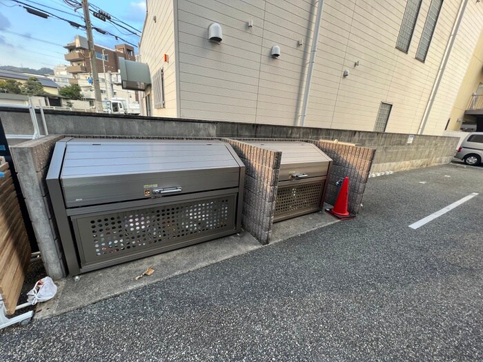 ONLYONE小花の物件外観写真