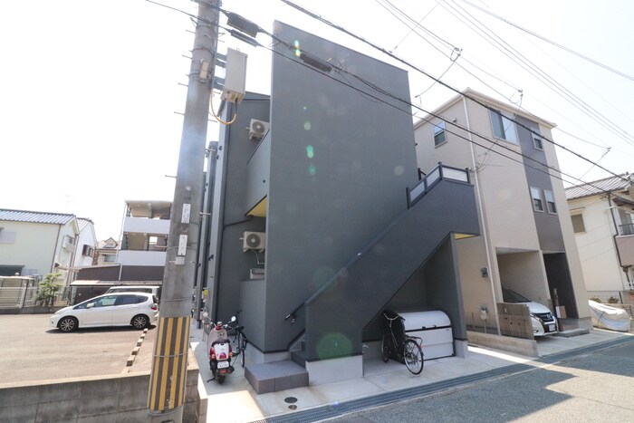 エイトの物件外観写真