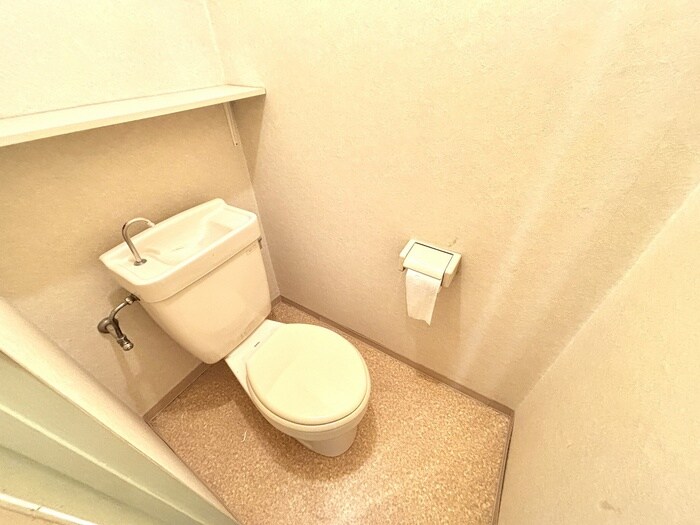 ホワイエ・アンノマエの物件内観写真