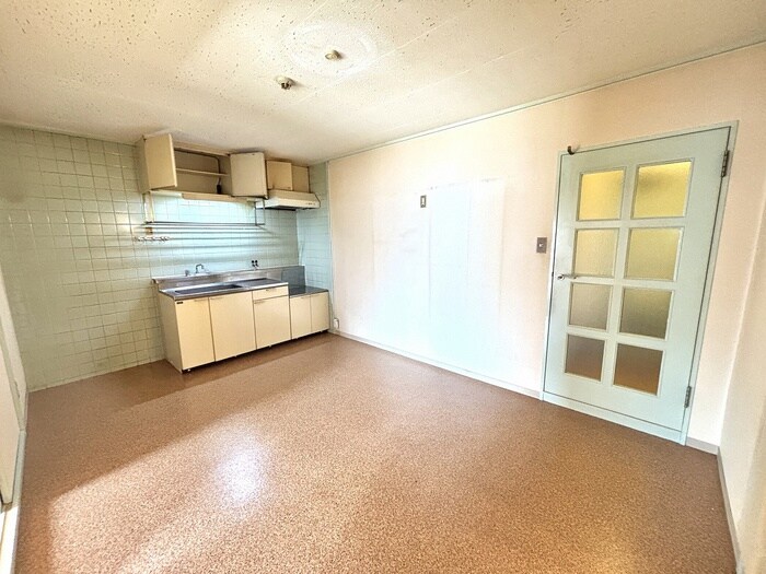 ホワイエ・アンノマエの物件内観写真