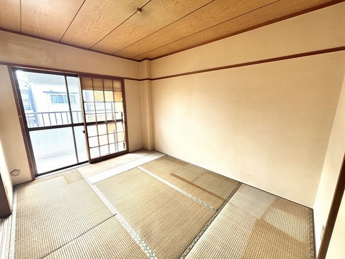 ホワイエ・アンノマエの物件内観写真