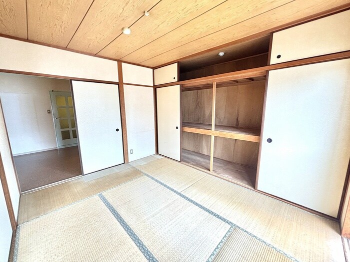 ホワイエ・アンノマエの物件内観写真