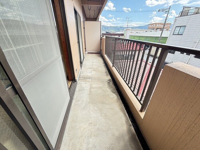 ホワイエ・アンノマエの物件内観写真