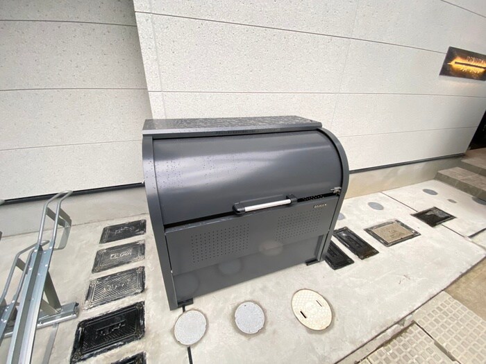 ＲＥＶＩＴＡ京都西京極の物件外観写真