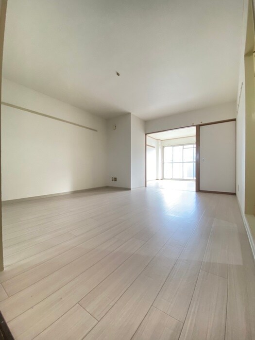 ラ・ミレ－ネの物件内観写真