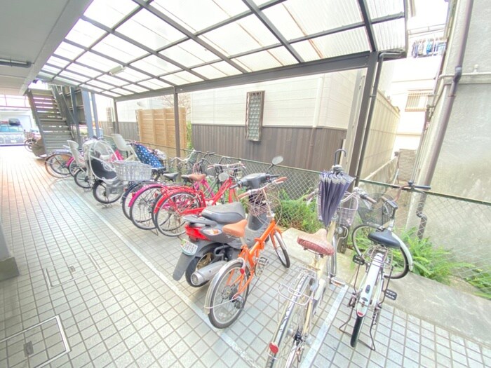 ラ・ミレ－ネの物件外観写真