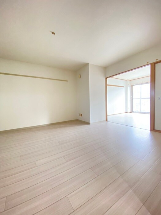 ラ・ミレ－ネの物件内観写真