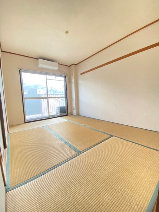 ラ・ミレ－ネの物件内観写真