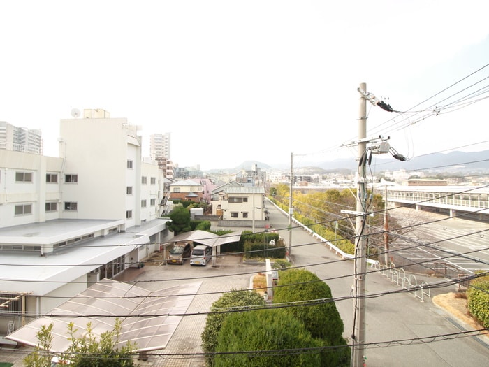 ヨークベル仁川北マンションの物件内観写真