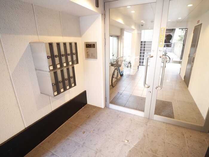 プラネットフィールドＫＯＢＥの物件外観写真