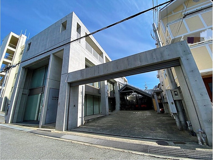 家根源ビルの物件外観写真