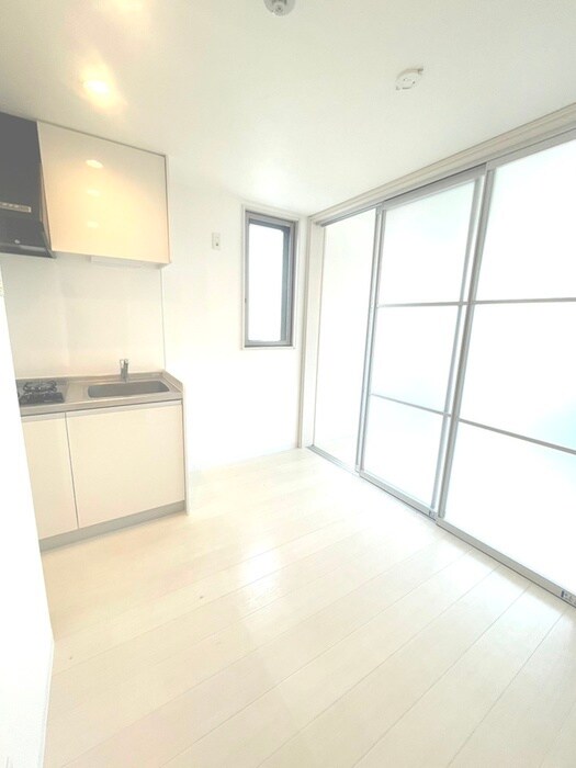 プレシャス中宮の物件内観写真