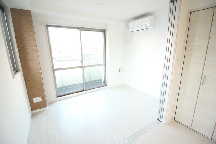 プレシャス中宮の物件内観写真