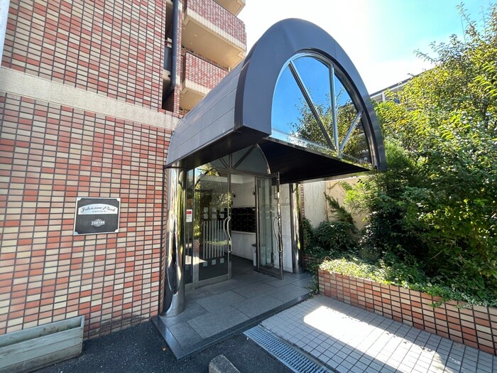 ジョンソン・パ－クの物件外観写真