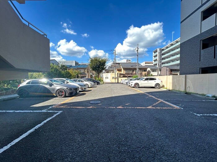 ジョンソン・パ－クの物件外観写真