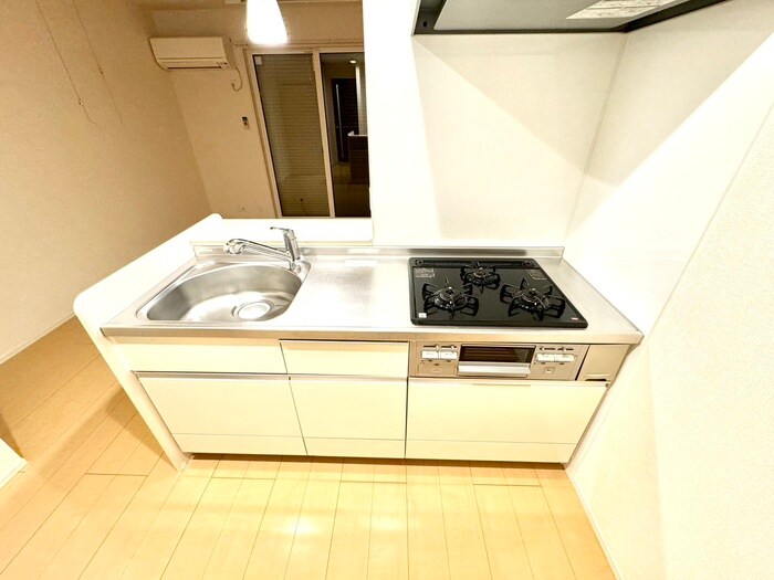 メゾンジュネスの物件内観写真