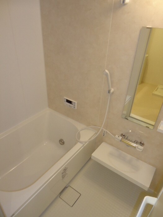 メゾンジュネスの物件内観写真