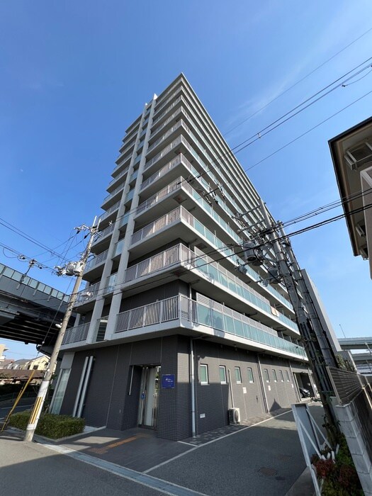 レジデンスエアポ－トの物件外観写真