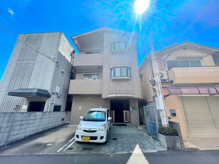 サンリッチの物件外観写真