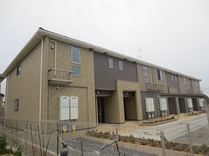 イルミナールの物件外観写真