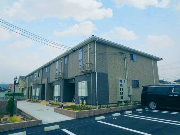 イルミナールの物件外観写真