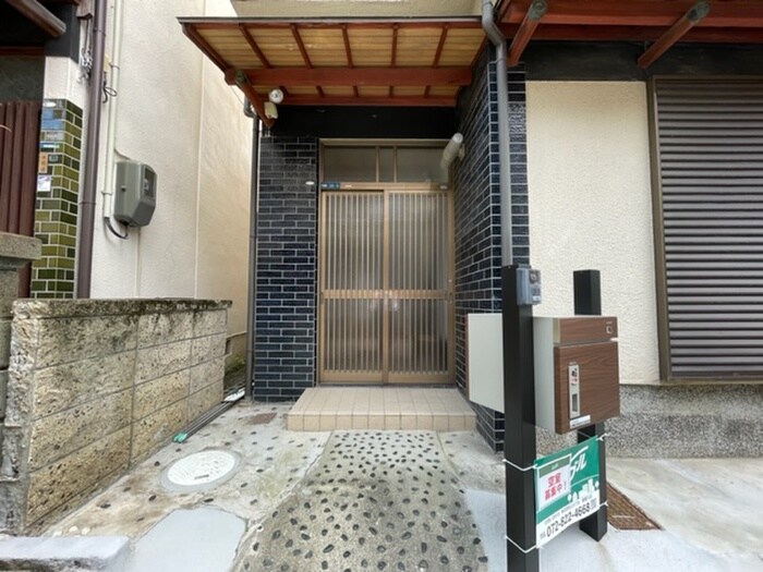 平池町一戸建の物件外観写真