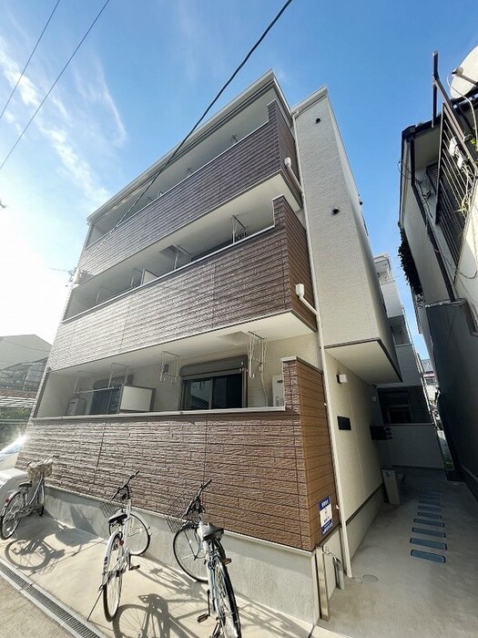 ルミナス滝井の物件外観写真