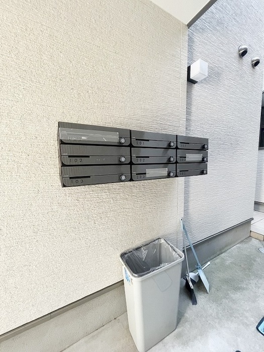 ルミナス滝井の物件外観写真