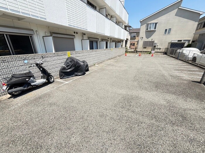 ウィン北花田の物件外観写真