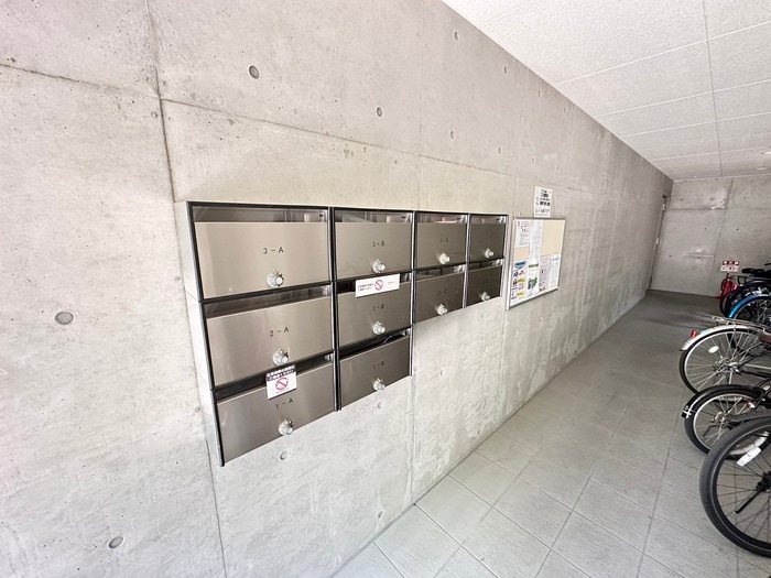 ドーリアNIJO駅東の物件外観写真