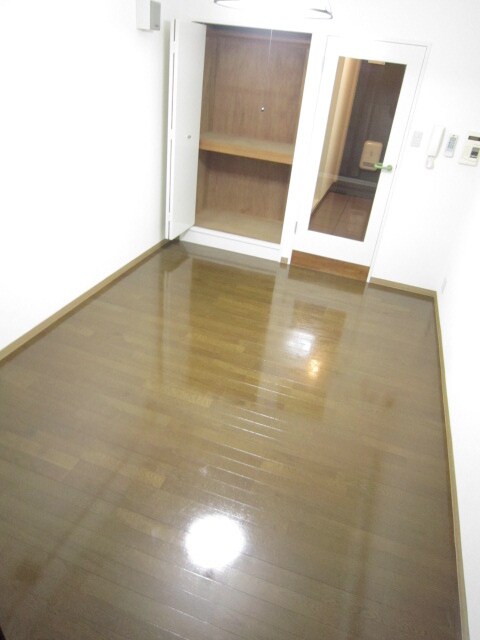 GARNET RESIDENCE下鴨の物件内観写真