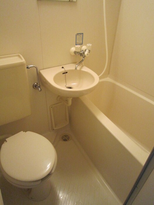 GARNET RESIDENCE下鴨の物件内観写真