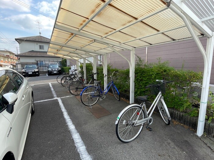 ウィンディア加茂川Ａ棟の物件外観写真