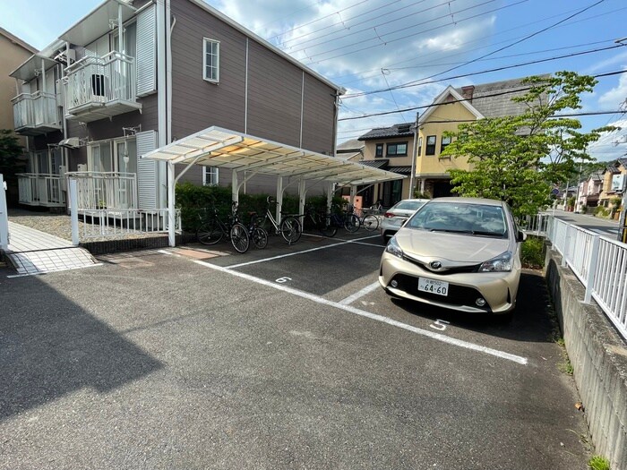 ウィンディア加茂川Ａ棟の物件外観写真