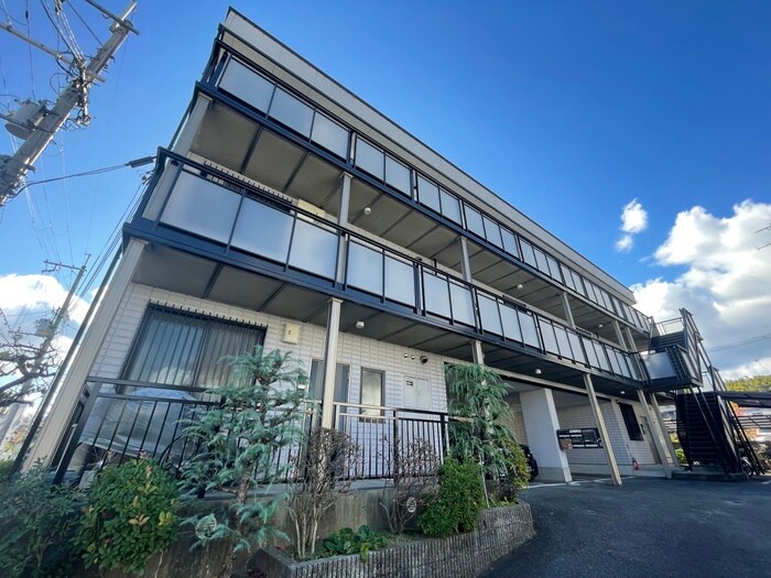 ヴィラアバンセの物件外観写真