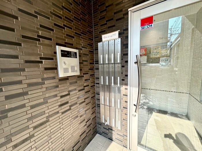 Ｍｓ　Ｓｏｌｅｉｌの物件外観写真