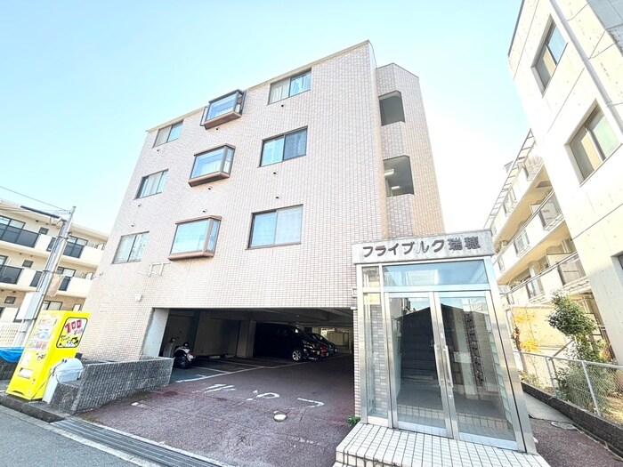 フライブルク瑞穂の物件外観写真