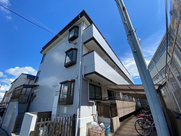 ヴィラ田辺２号館の物件外観写真