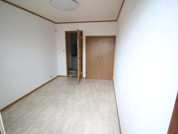 シャト-瑞穂の物件内観写真