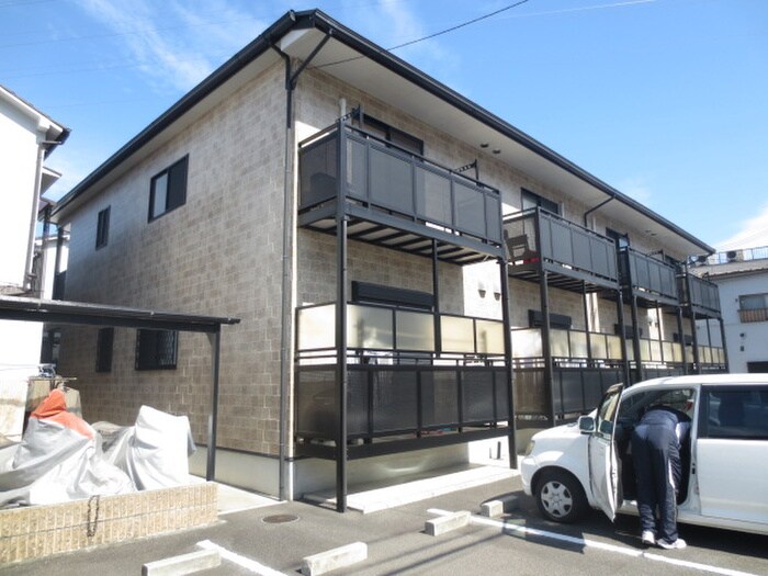 白芳荘２８号館の物件外観写真